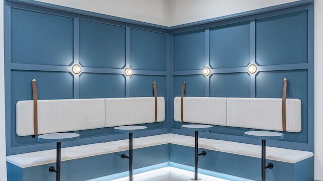 ウェル アポイントド アパートメンツ ウィズ フル コンフォート