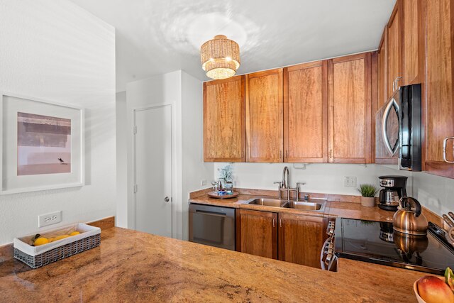 カマオレ サンズ 8409 イン キヘイ