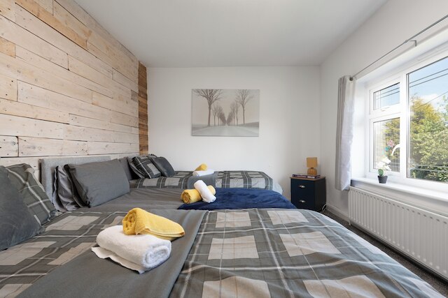 ロング ステイ 3ベッドルーム ハウス ウィズ パーキング