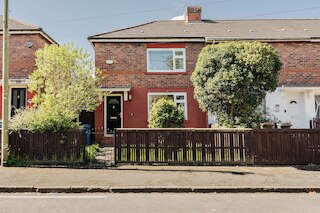 ロング ステイ 3ベッドルーム ハウス ウィズ パーキング