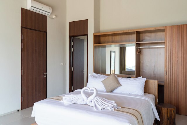 ビバリー ヒル マウンテン ビュー ヴィラ 8ベッドルーム