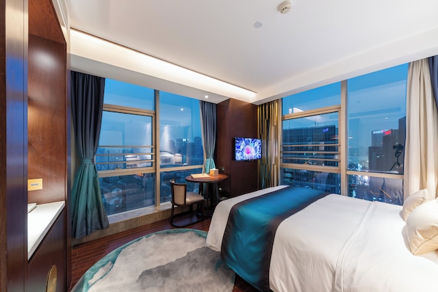 Hangzhou Binjiang Qianchao New Century Hotel