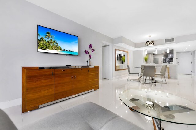 マジェスティック オーバールッキング ザ ベイ