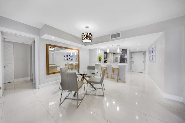 マジェスティック オーバールッキング ザ ベイ