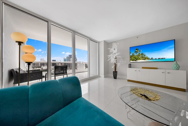 サン スタイル スペース 3ベッドルーム グランド