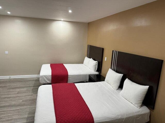 アベニュー モーテル