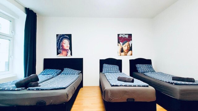 コージー 3ベッドルーム アパート 10ミン トゥ ヴェーリンガーパーク