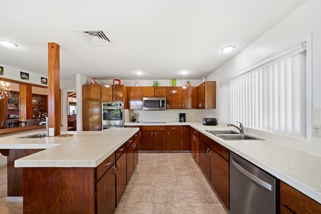 ハレ カラプ イン カアナパリ