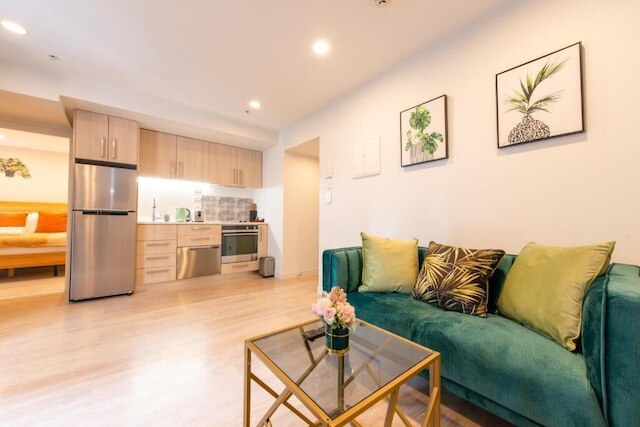 スカイ スターズ アパートメンツ