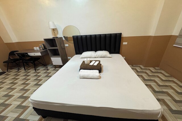 フランカ アーケード ニア ケソンシティ サークル