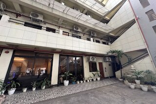 フランカ アーケード ニア ケソンシティ サークル