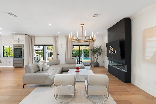 ニュー ザ カーサ プリバーダ エクスペリエンス