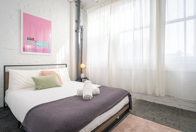 コージーグル | シック スタジオ | オアシス イン ザ ハート オブ ダーリングハースト