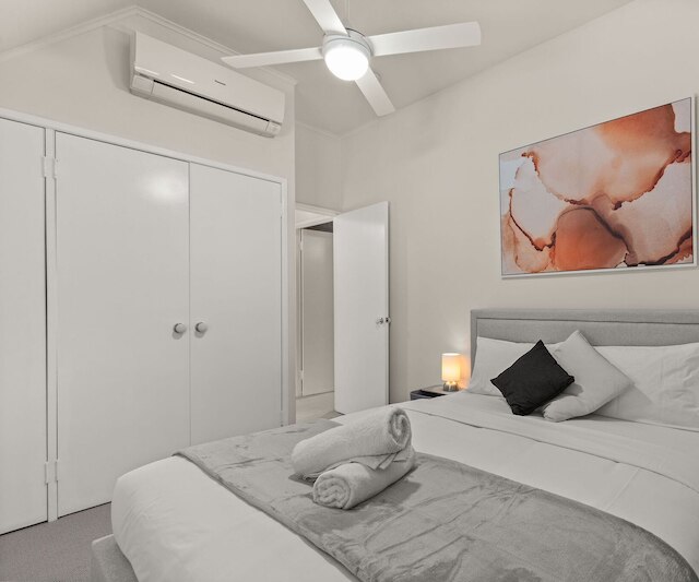 コージーグル | スプリング ヒル | アパートメント