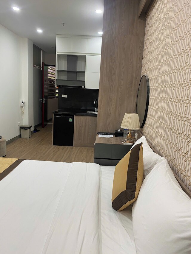 ロイヤル ロータス アパートメント アンド ホテル ハノイ