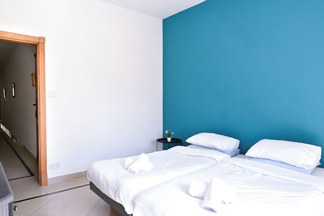 エグザイルズ ベイ - カメンズリ アパート 5