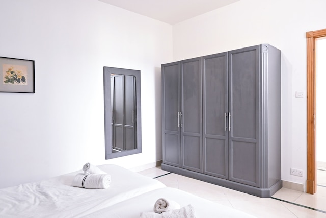 エグザイルズ ベイ - カメンズリ アパート 5