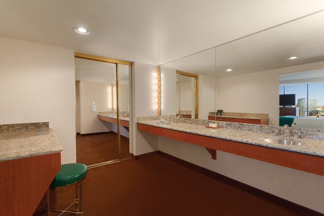 マスカレード タワー アット リオ ホテル & カジノ