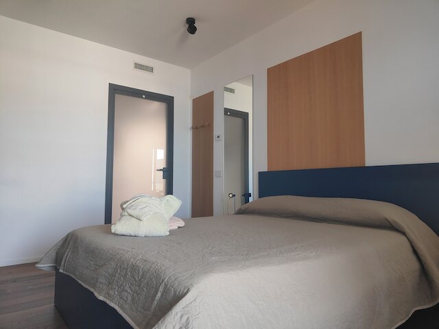 シー&クルーズ サイド アパートメント