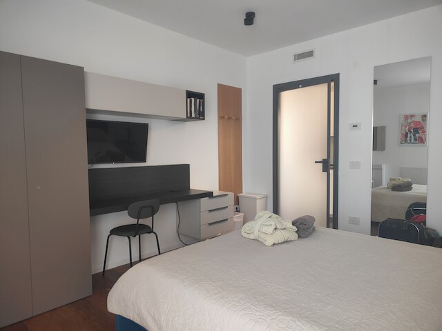 シー&クルーズ サイド アパートメント