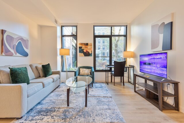 アイディル フェンウェイ