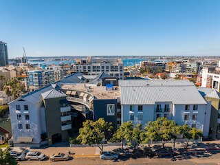 リトル イタリー イン - リミテッド サービス アパート ホテル