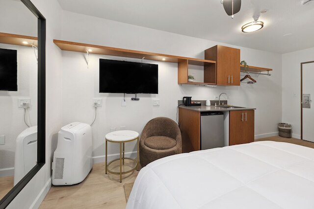 リトル イタリー イン - リミテッド サービス アパート ホテル