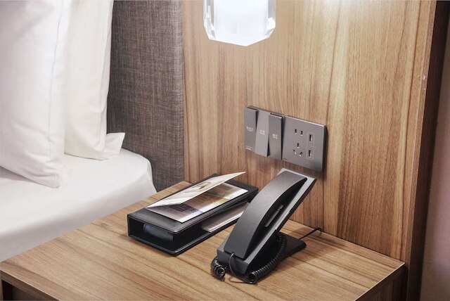 Home Selection Hangzhou Xihu Hubin Yintai i77 Store