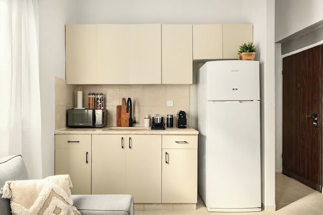 フロレンティン スタイリッシュ ステイ バイ シー アンド レント