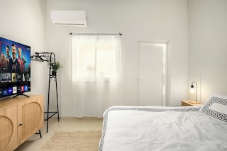 フロレンティン スタイリッシュ ステイ バイ シー アンド レント