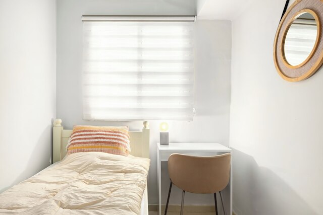 フロレンティン スタイリッシュ ステイ バイ シー アンド レント