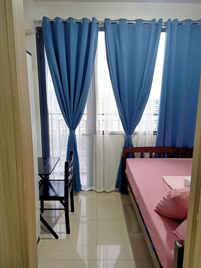 レンズ デン - フラット イン パサイ シティ モール オブ アジア マニラ