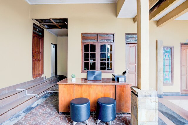 ホテル O バリクパパン ニア タマン ベルアン マドゥ フォーマリー パーム カフェ イン