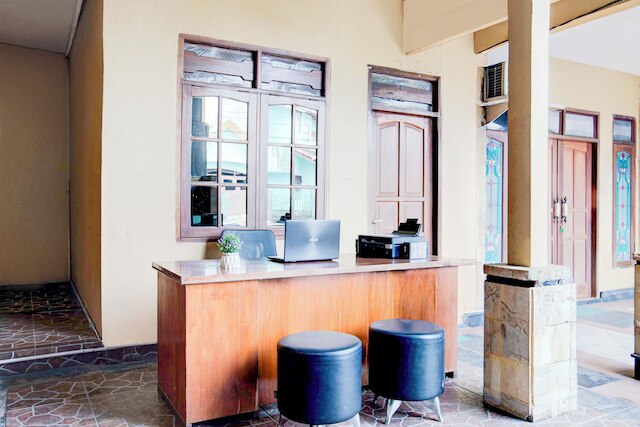 ホテル O バリクパパン ニア タマン ベルアン マドゥ フォーマリー パーム カフェ イン