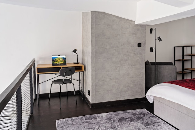 エアリー ロフト アパートメント ウィズ バルコニー