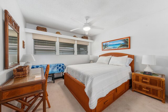 ビッグ アイランド コナ アイル E32 1 ベッドルーム コンド