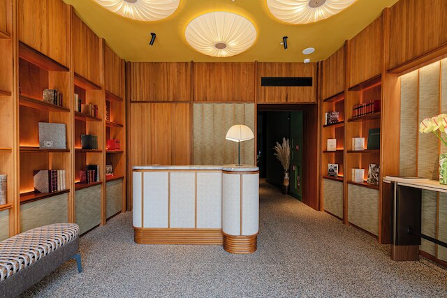 サークル6 ローマ