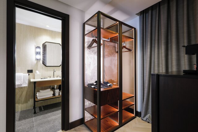 サークル6 ローマ