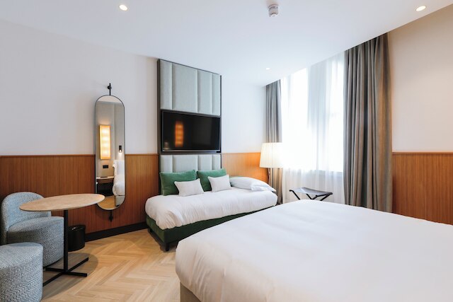 サークル6 ローマ