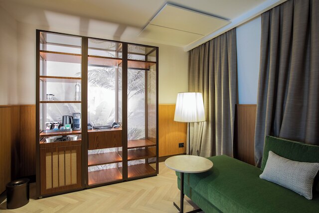 サークル6 ローマ