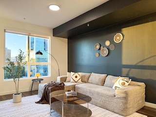 サニー ホーム イン ミッドハリウッド プール フリー パーキング