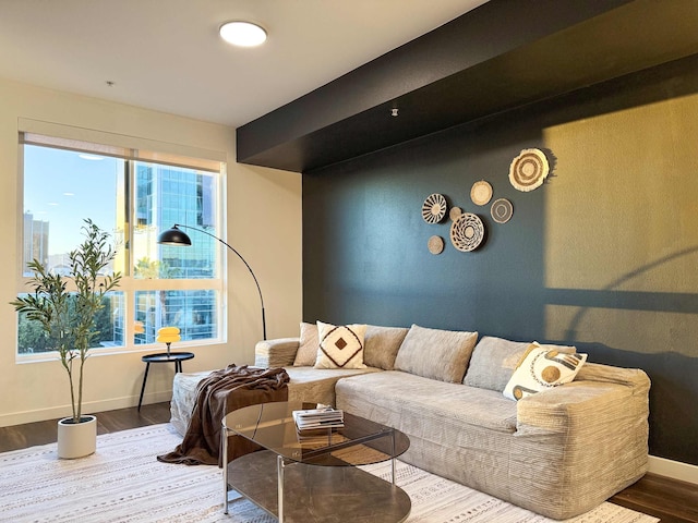 サニー ホーム イン ミッドハリウッド プール フリー パーキング