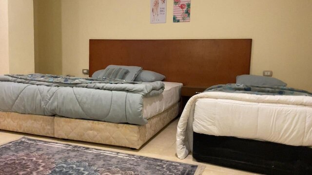 ヴェルサイユ ピラミッズ ホテル