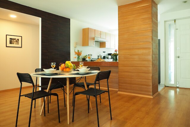 トーレ セビリア バイ ザ ローカル ウェイ