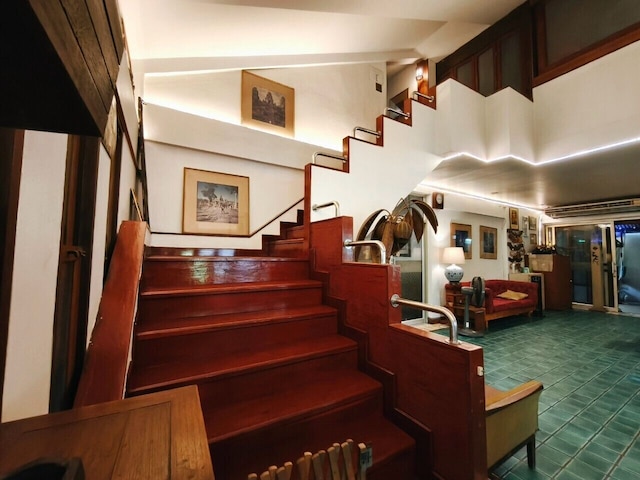 カモンプレイス