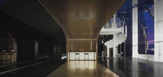 ISEYASHIYEGAOKONGJIUDIAN