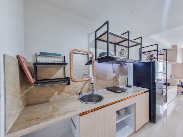 マウンテン ビュー スタジオ フォー 6 パックス アット マタラム シティ アパートメント