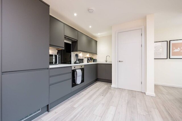 ザ コーチ ハウス バイ エリート