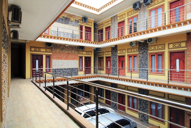 ホテル O スラバヤ ニア ペランギ パーク フォーマリー D'ベスト クティサリ