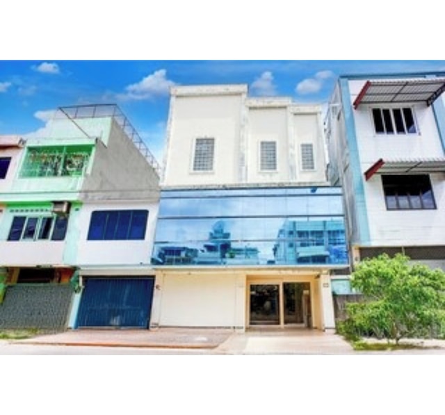 ホテル O スラバヤ ニア ペランギ パーク フォーマリー D'ベスト クティサリ